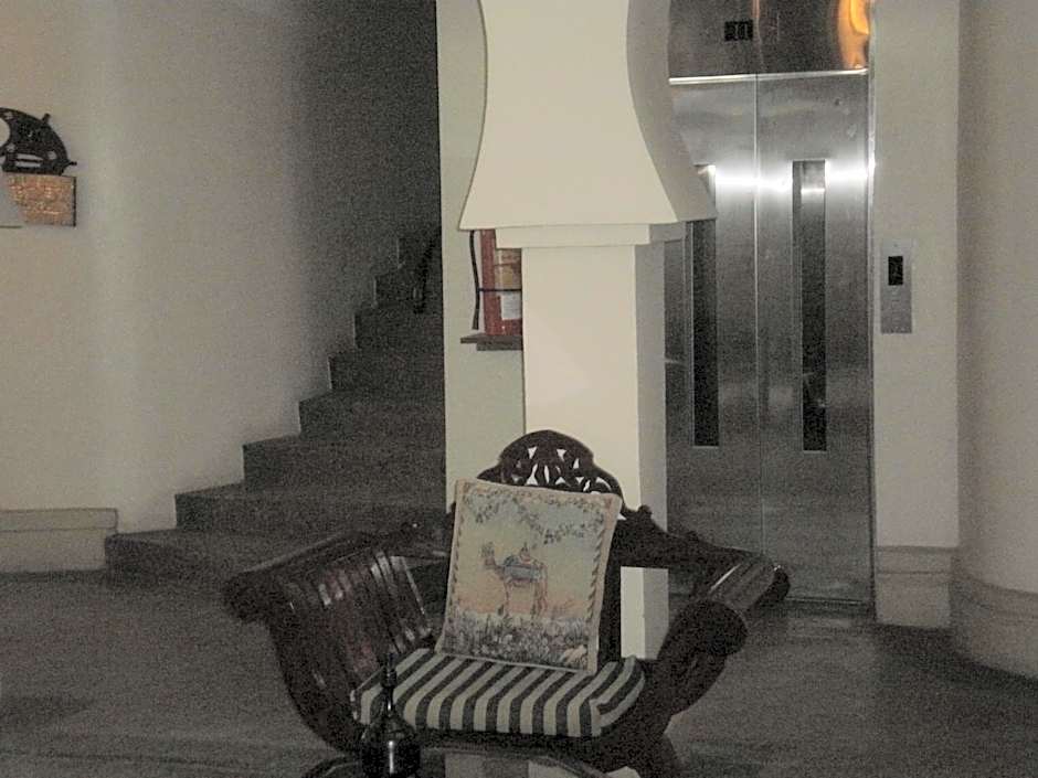 Asmini Palace Hotel