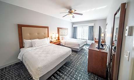 Queen Suite with Two Queen Beds - Hearing Access/Non-Smoking