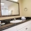 Oceanfront Litchfield Inn
