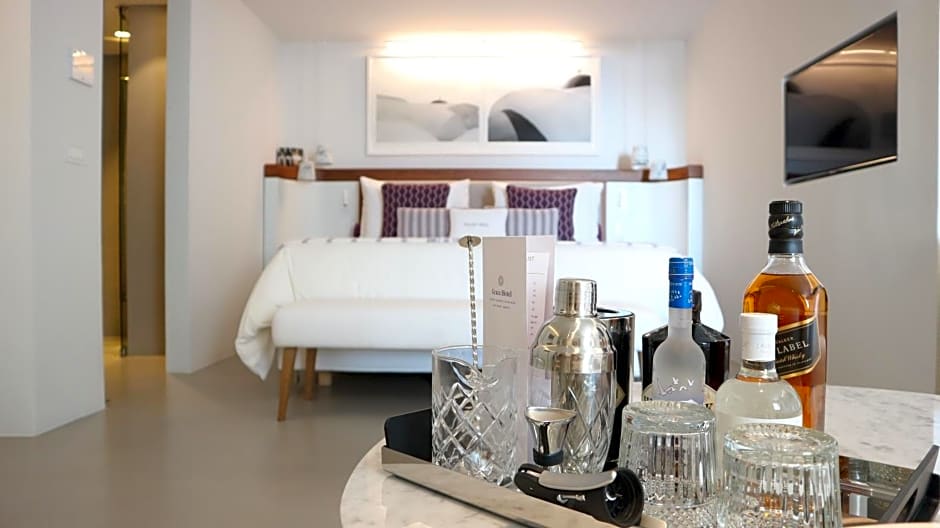 Photo 1 of 3 of Junior Suite