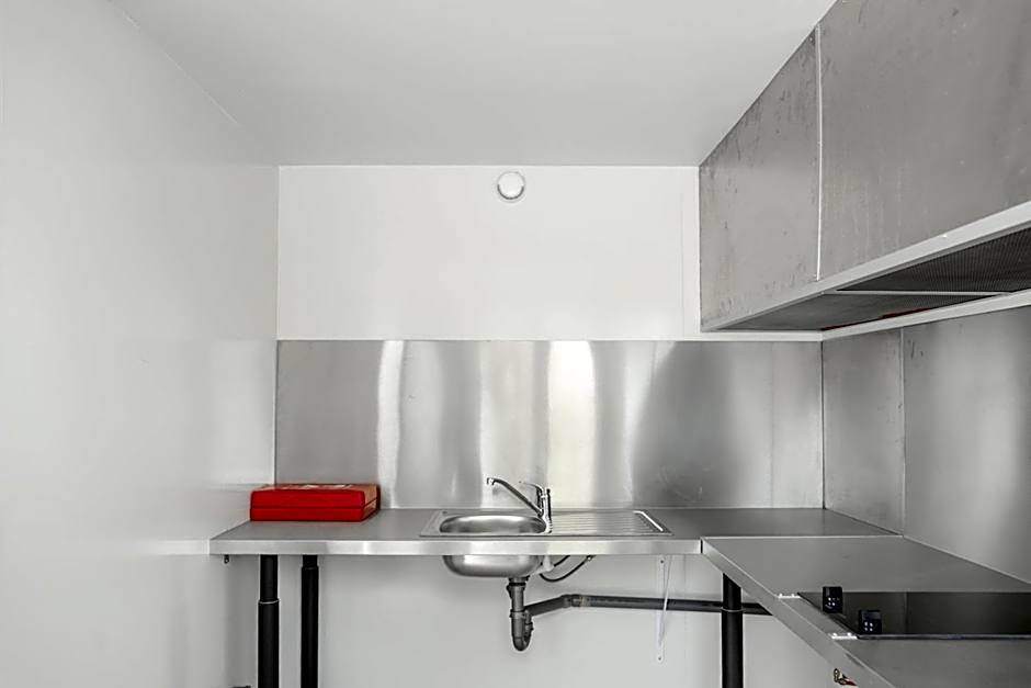 Premiere Classe Troyes Sud - Parc St Thibault - Buchères