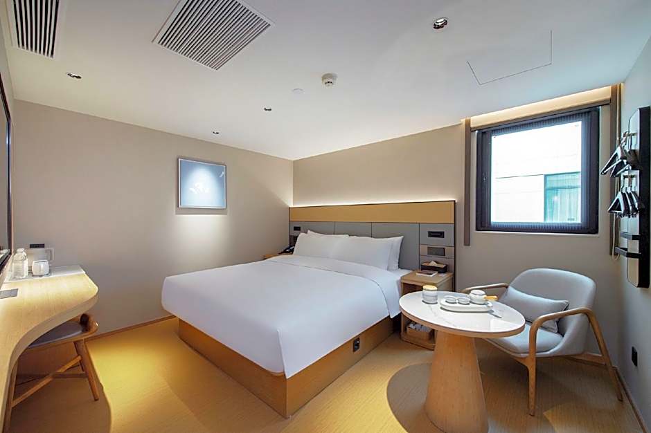 JI Hotel Jinan Quancheng Plaza