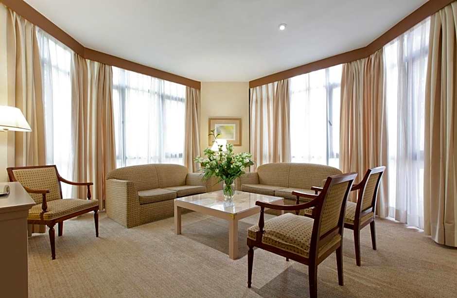 Espahotel Plaza Basilica