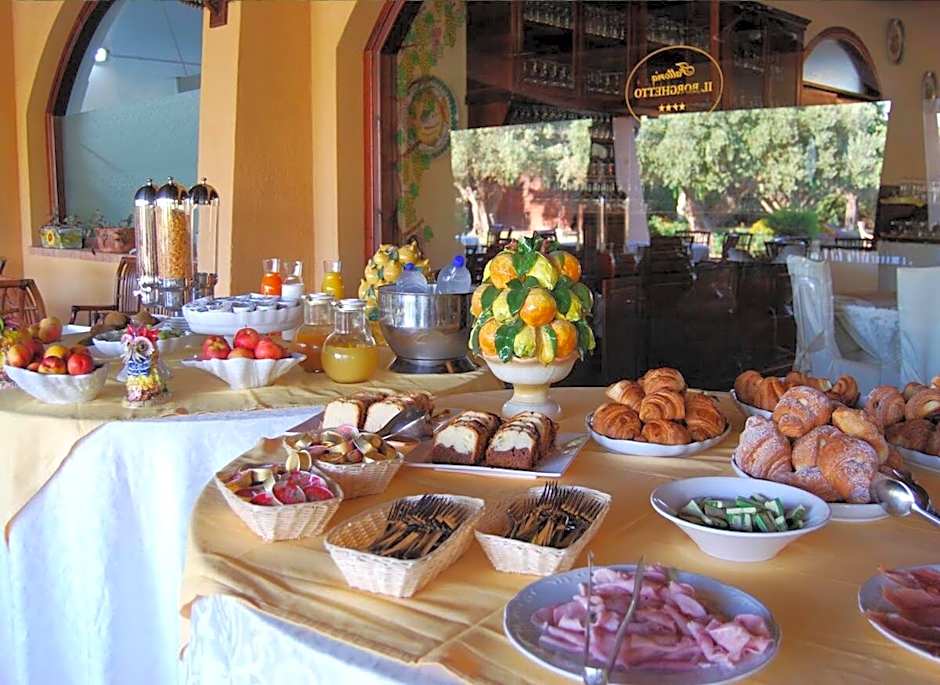 Borghetto Beach Club Resort