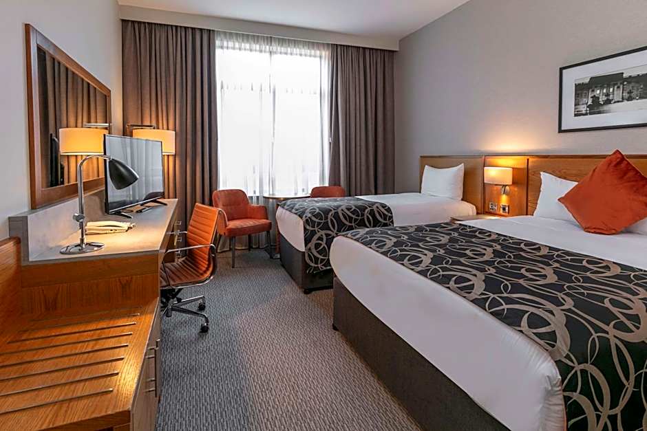 The Crown London, WorldHotels Distinctive