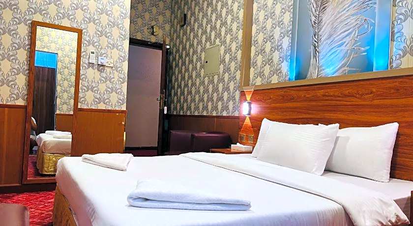 OYO 271 Parasol Hotel