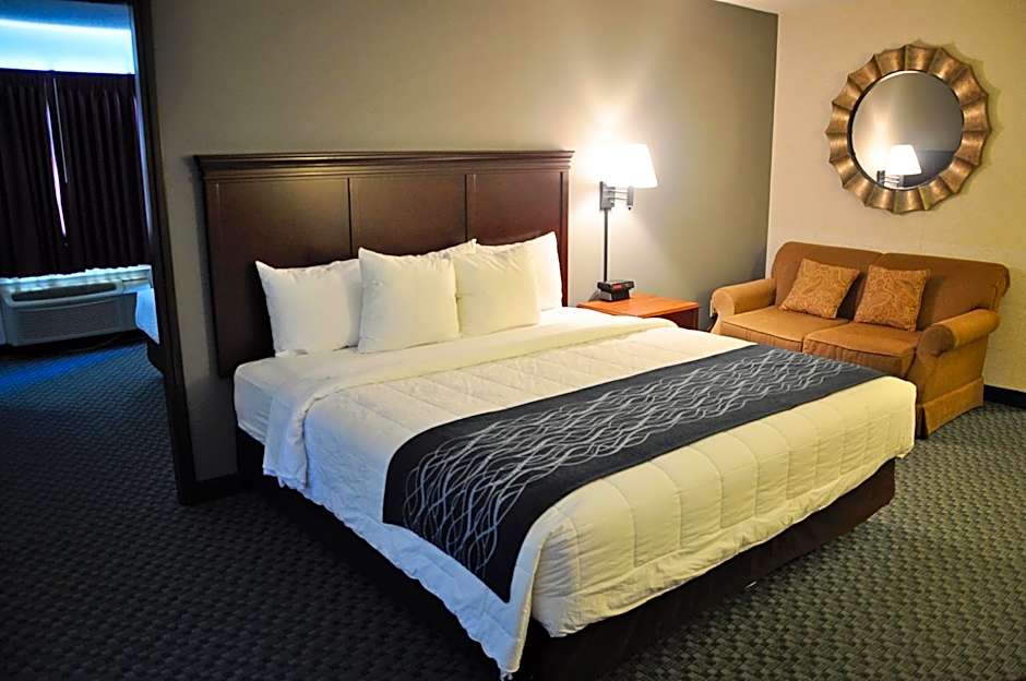 Dunes Express Inn and Suites