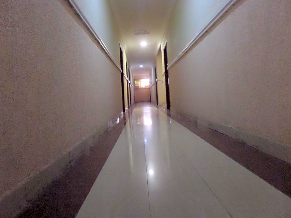 Fatty K Hotel and Suites