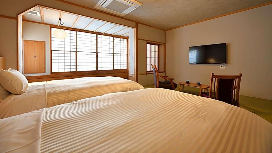 Matsunoyama Onsen Hinanoyado Chitose