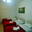 Host Roma