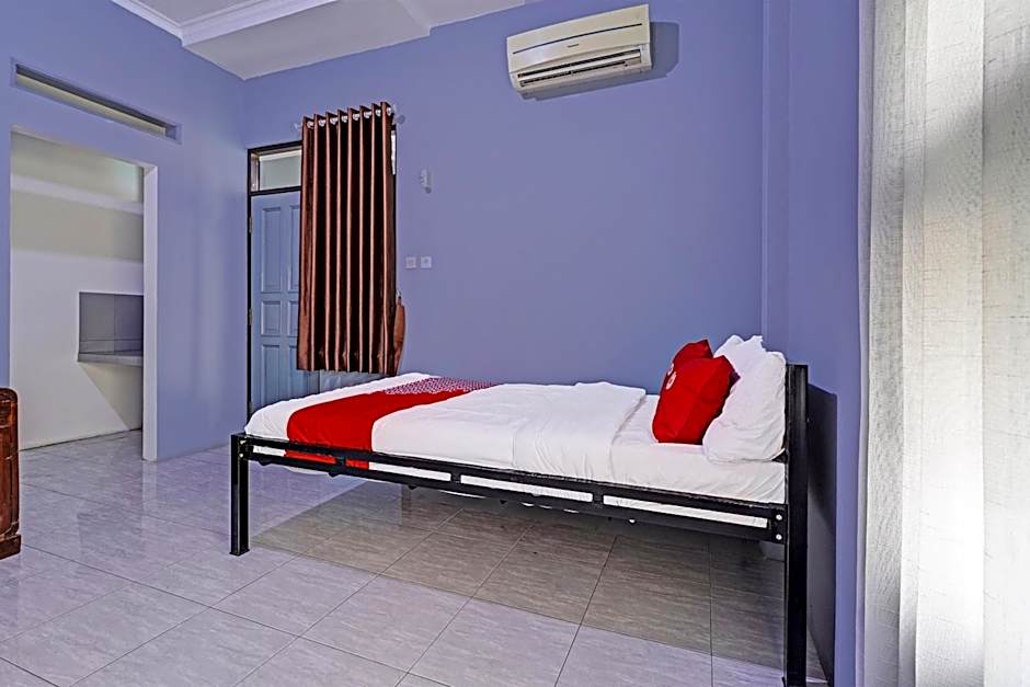 OYO Life 91592 Aaliya Guest House Syariah