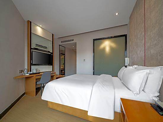 Lavande Hotel Shantou Chenghai Xiushuiyuan