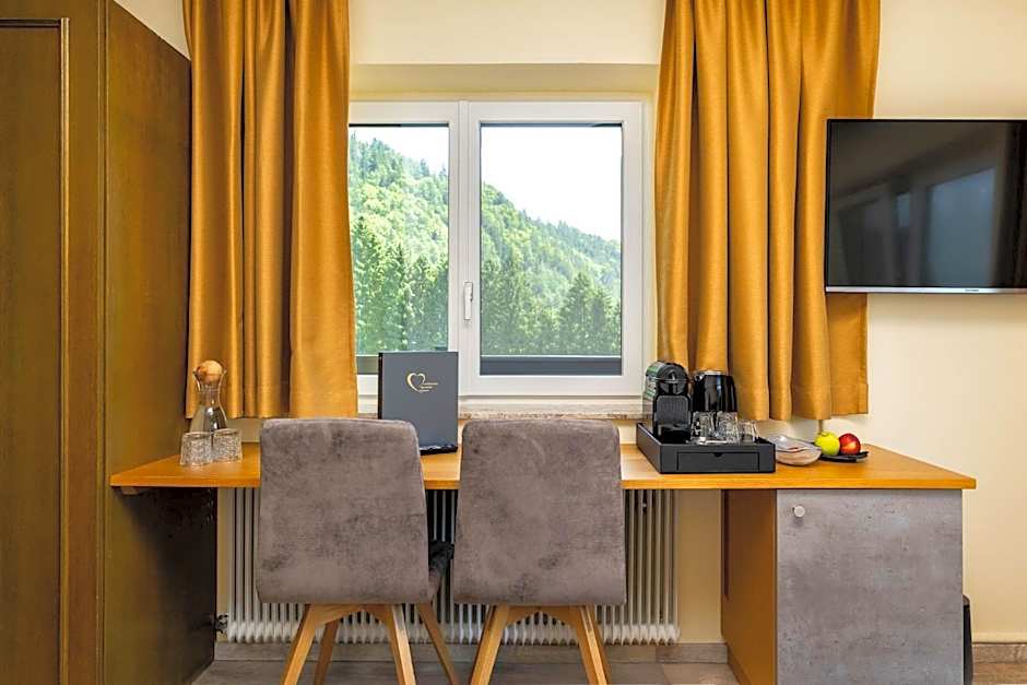 Der Burgblick-Adults Only