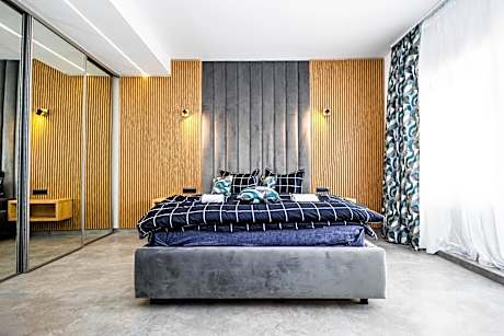 Studio with Sea View