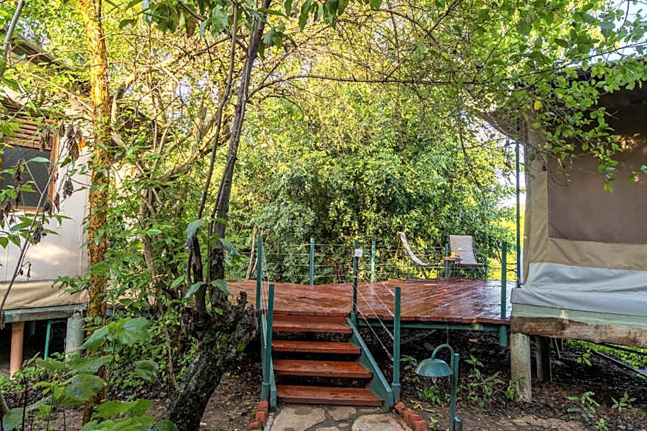 PrideInn Mara Camp & Cottages