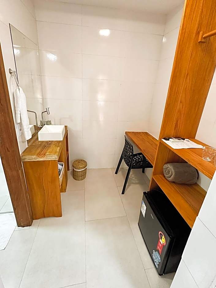 Parador 7 Bangalô, Praia do Parracho, 1,0 km da Rua Mucugê