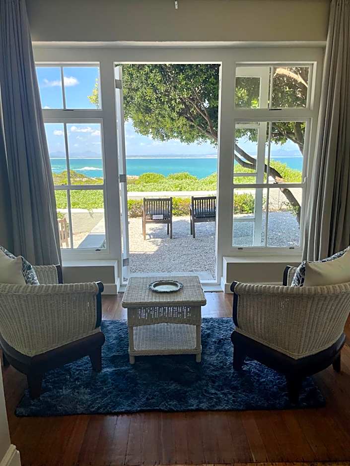 11 WESTCLIFF RENTALS