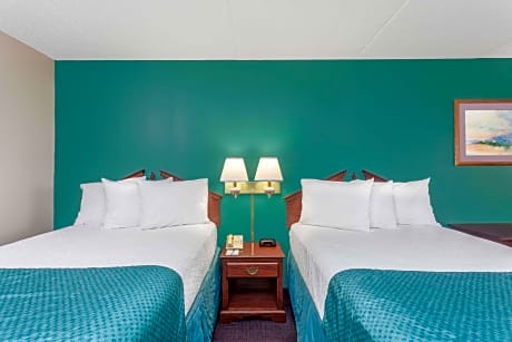 2 Queen Beds Non-Smoking