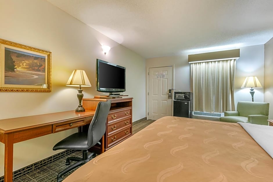 Quality Inn Johnson City I-26 exit 17