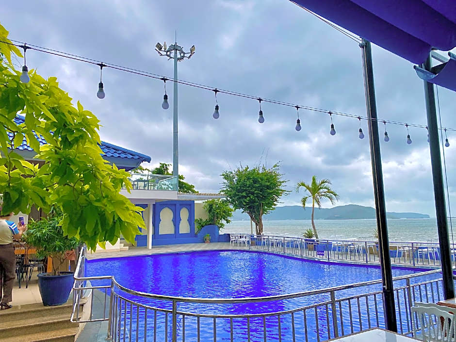 Sandals Hoang Yen Hotel