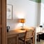 Rooms by JovA