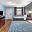 Econo Lodge Inn & Suites Sandusky South