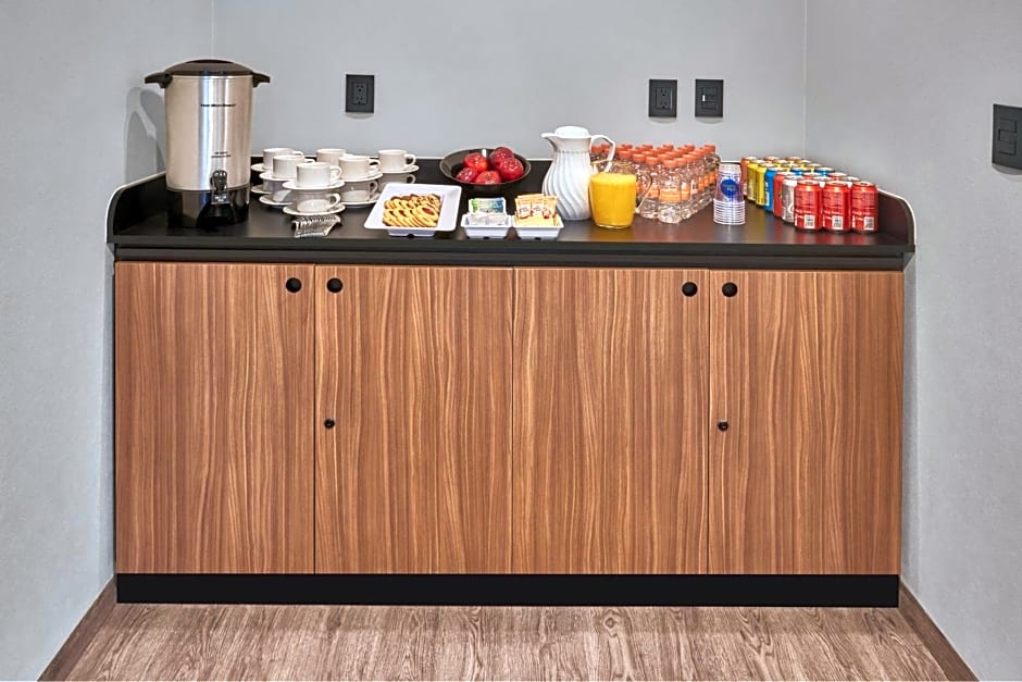 City Express Plus by Marriott Leon Centro de Convenciones