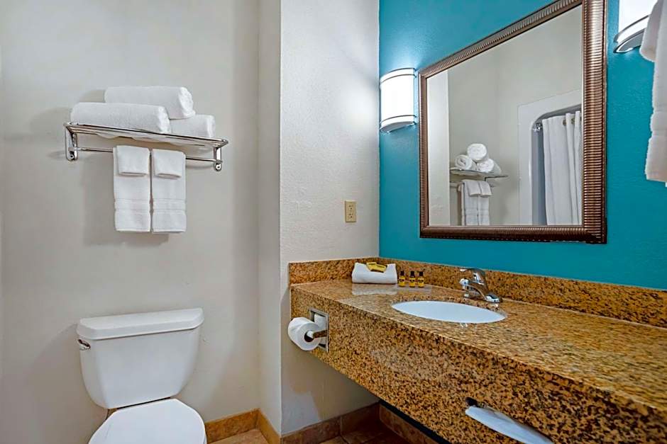 Best Western Plus Blue Angel Inn