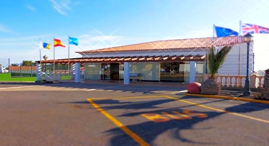 Apartamentos Castillo Beach