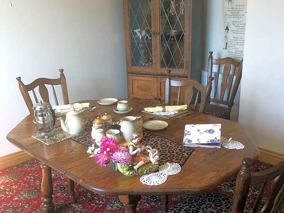 Laurel Lodge