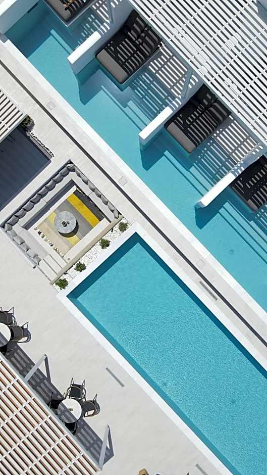 Quartano Suites by Heliessa, Adults Only