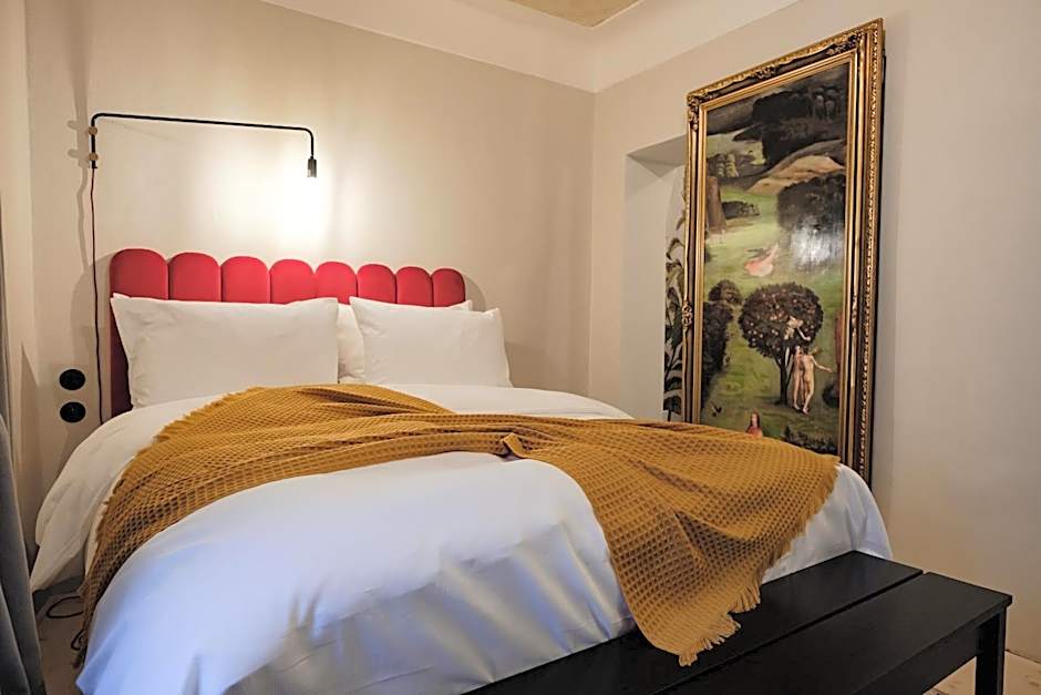 Monastery Garden Bistro & Rooms