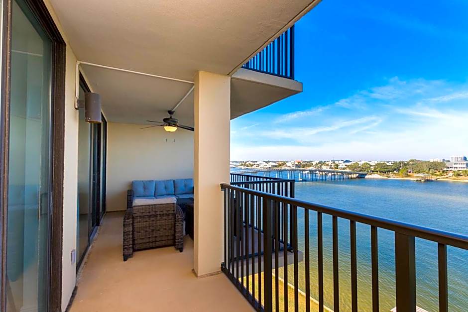 Ole River Hideway, Orange Beach, Updated 2 Bedroom Waterfront Condo, Wind Drift