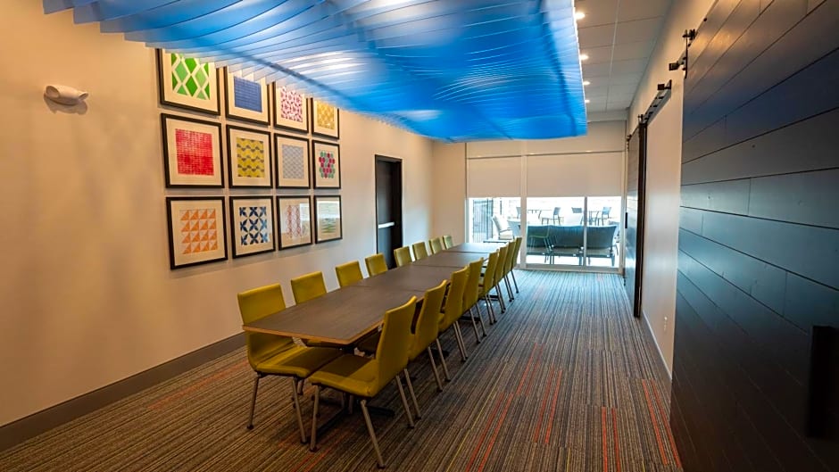 Holiday Inn Express & Suites Richburg By IHG