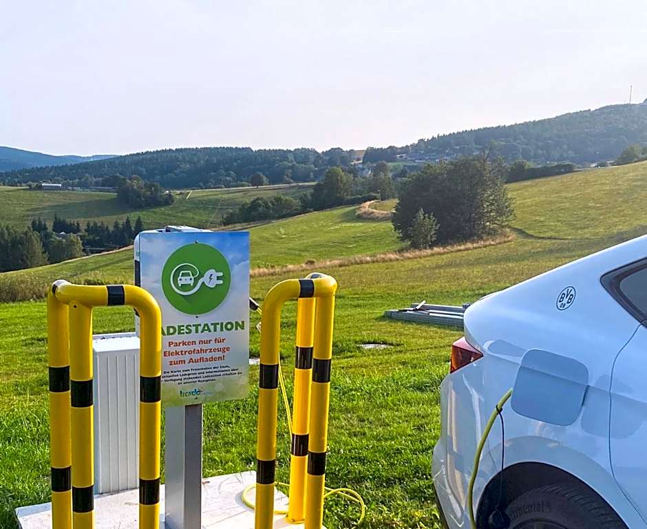 Panorama Berghotel Wettiner Hohe