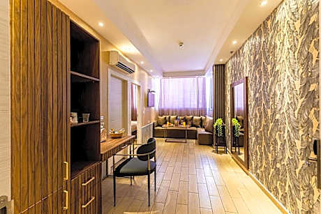 Large Double Room