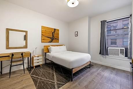 Corner Double Room