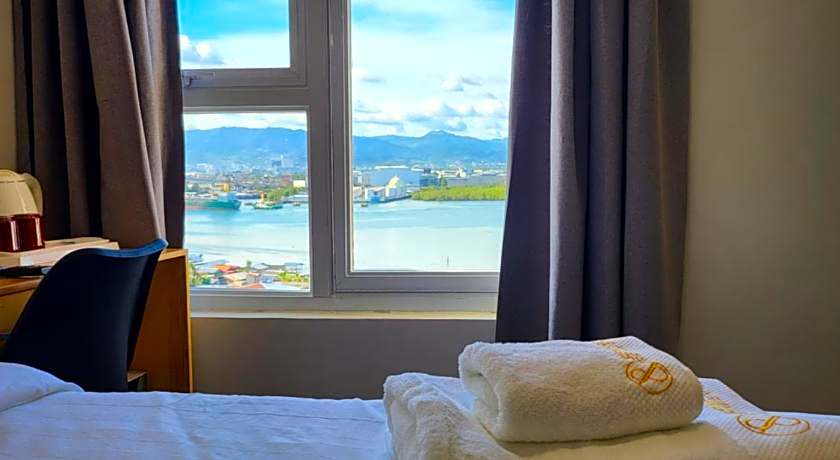 Sempre Premier Inn Mactan Airport Hotel