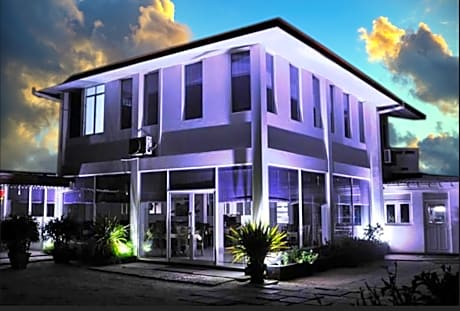 Visaka Hotel - Kataragama