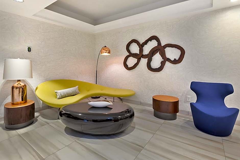 Hotel Indigo Rochester Mayo Clinic Area By IHG
