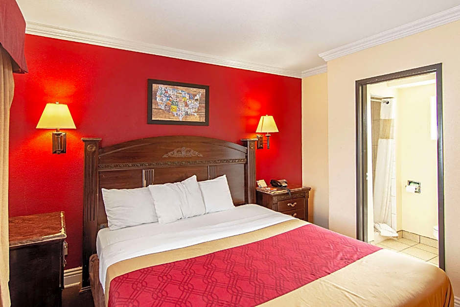 Econo Lodge Long Beach I-405