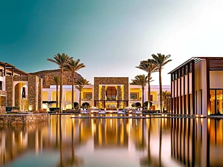 Amirandes, A Grecotel Resort to Live