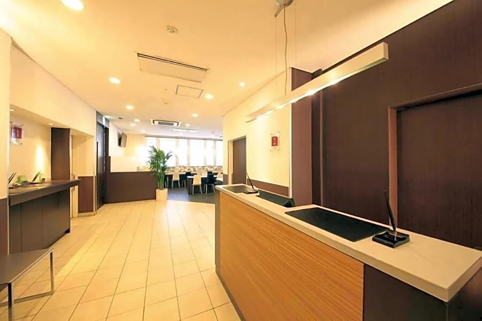 R&b Hotel Kamatahigashiguchi