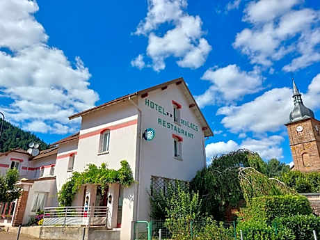 Logis Hotel des Lacs