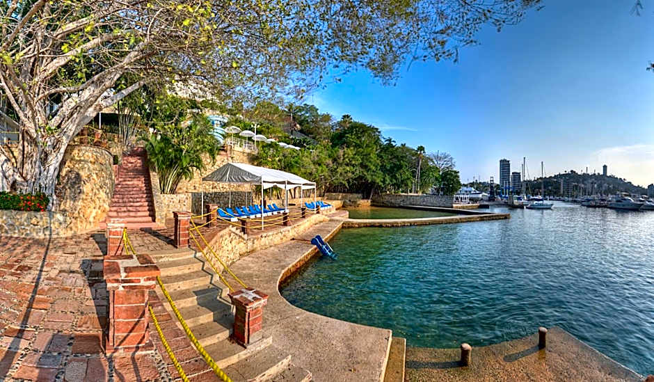 Alba Suites Acapulco