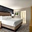 DoubleTree By Hilton Pittsburgh-Green Tree