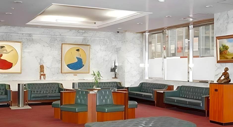 Albert Hotel
