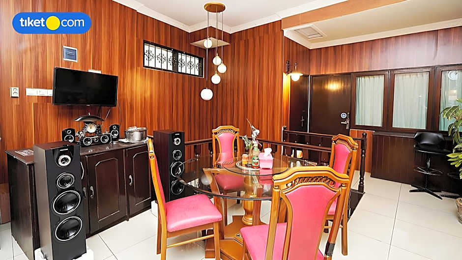 Hotel Salon Fora & Longhill Cafe Fora