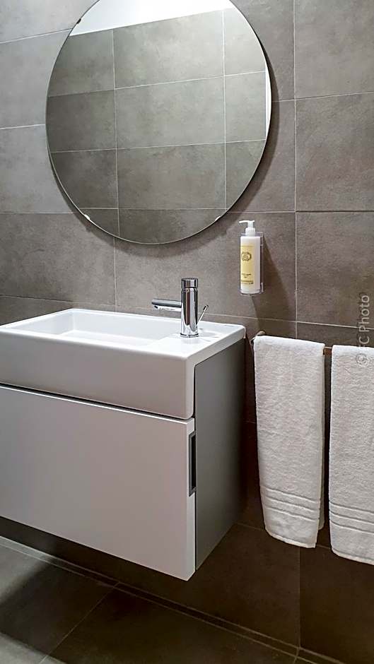 CC Guest House - "Ao Mercado"