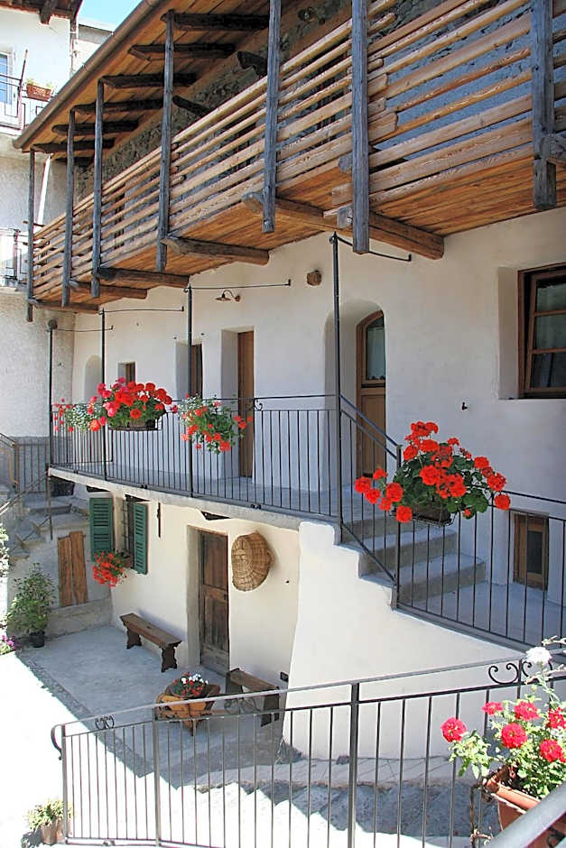 Ostello del Castello Tirano